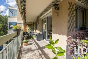 Apartment in Vence (06140)