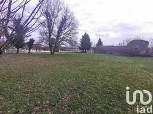 Land at Saint-Martin-du-Bois (33910)