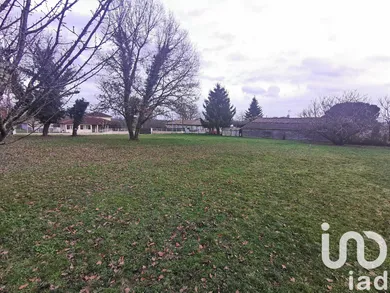 Land at Saint-Martin-du-Bois (33910)