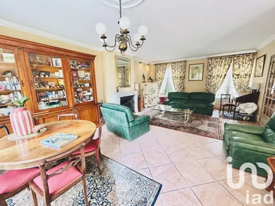 Maison à Fontainebleau (77300)