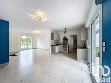 Traditional house in Pannes (45700)