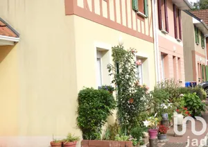 Traditional house at Beuzeville (27210)