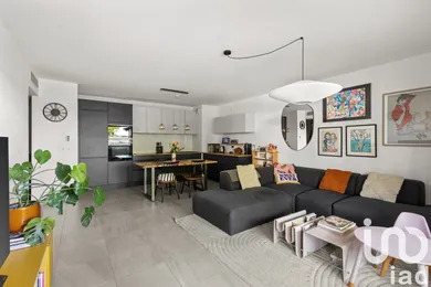Appartement à Aix-en-Provence (13090)