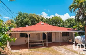 House at Petit-Bourg (97170)