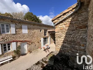 Traditional house at Eurre (26400)