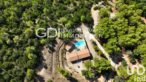 House at Taradeau (83460)