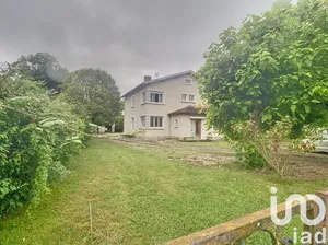 Maison d'architecte à Saint-Paul-Cap-de-Joux (81220)