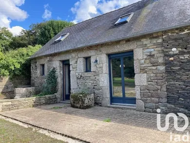 Park home in Rostrenen (22110)