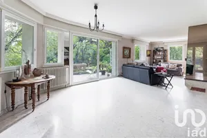 Maison à Saint-Étienne-de-Montluc (44360)