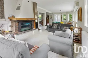 Maison à Saint-Étienne-de-Montluc (44360)