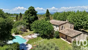House at Roquebrune-sur-Argens (83520)