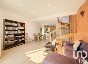 Townhouse at Albigny-sur-Saône (69250)