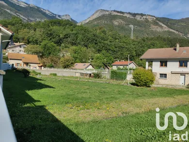 Building plot in Le Gua (38450)
