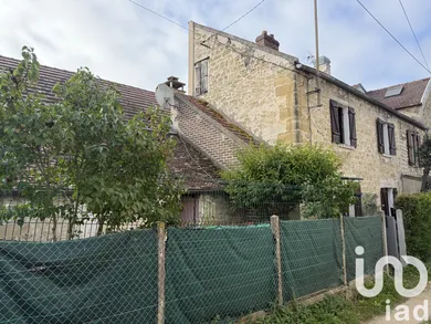 Maison à Neuville-sur-Oise (95000)