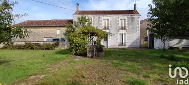 Maison de ville à Aulnay (17470)