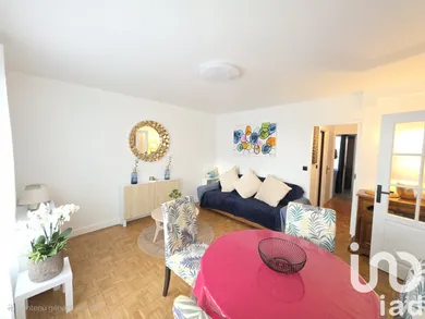Apartment in Bondy (93140)