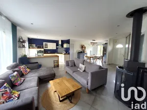 Traditional house at Écuillé (49460)