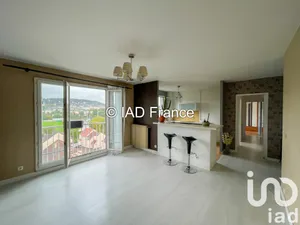 Apartment at Villebon-sur-Yvette (91140)