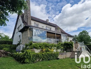 Architectural house at Lézinnes (89160)