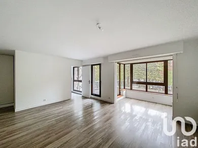 Apartment in Boulogne-Billancourt (92100)