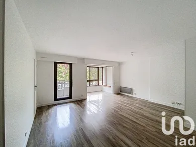 Apartment in Boulogne-Billancourt (92100)