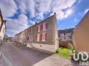 Village house in Arcy-sur-Cure (89270)