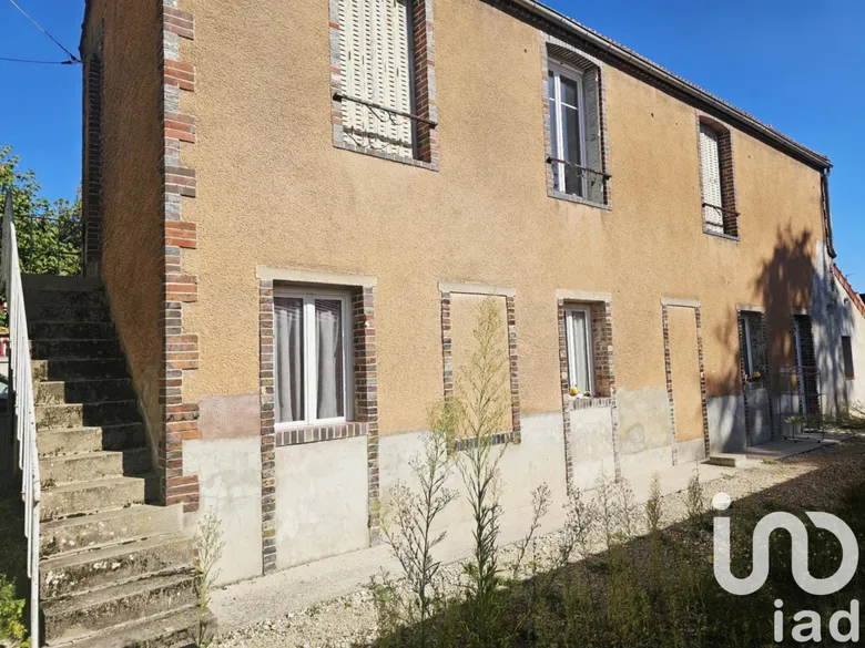 Immeuble 90 m² · à Migennes · 90 m² · 106 500 €