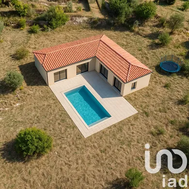 Building plot at Villeneuve-de-Berg (07170)