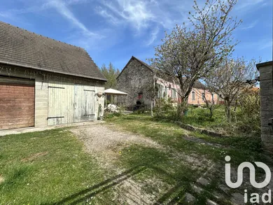 Maison à Crouy-sur-Ourcq (77840)
