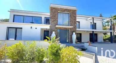 House at Fréjus (83370)