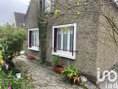 Maison traditionnelle à Béthisy-Saint-Pierre (60320)