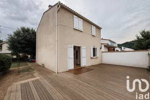 House in Hyères (83400)
