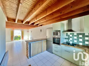 Apartment in Villecresnes (94440)