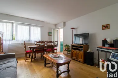 Appartement à Maurepas (78310)