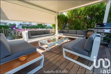 Architectural house at Cannes (06400)