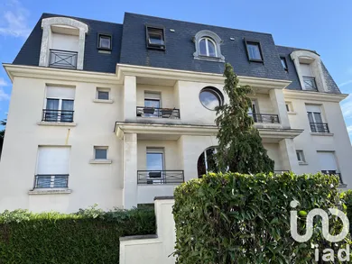 Apartment in Livry-Gargan (93190)