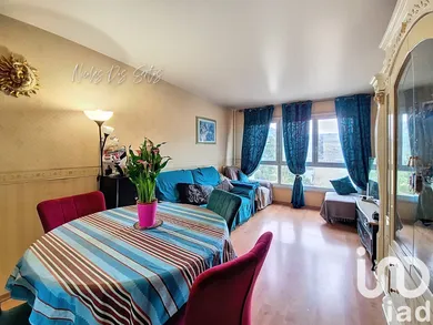 Apartment in Saint-Denis (93200)