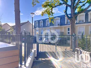 Apartment at Le Plessis-Bouchard (95130)