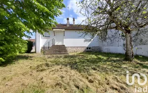 House at Dordives (45680)