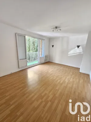 Apartment in Créteil (94000)