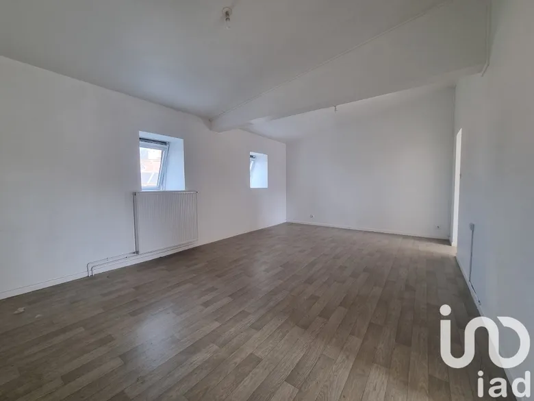 Maison 7 pièces 150 m² · à Pérenchies · 150 m² · 219 000 €