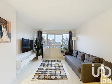 Appartement à Montrouge (92120)