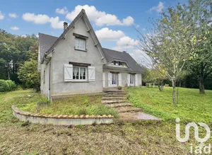House at Courtenay (45320)