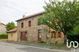 Maison à Vertolaye (63480)
