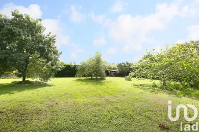 Terrain à Montaigut-sur-Save (31530)