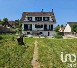 House at Mortefontaine-en-Thelle (60570)