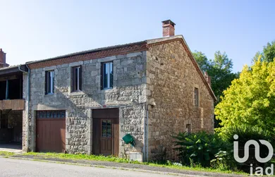 House at Vertolaye (63480)