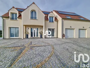 Maison d'architecte à Fontenay-Mauvoisin (78200)