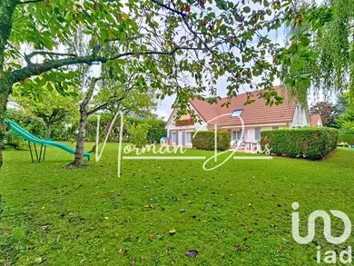 Maison traditionnelle à Saint-Witz (95470)