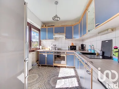 Apartment in La Roche-sur-Foron (74800)